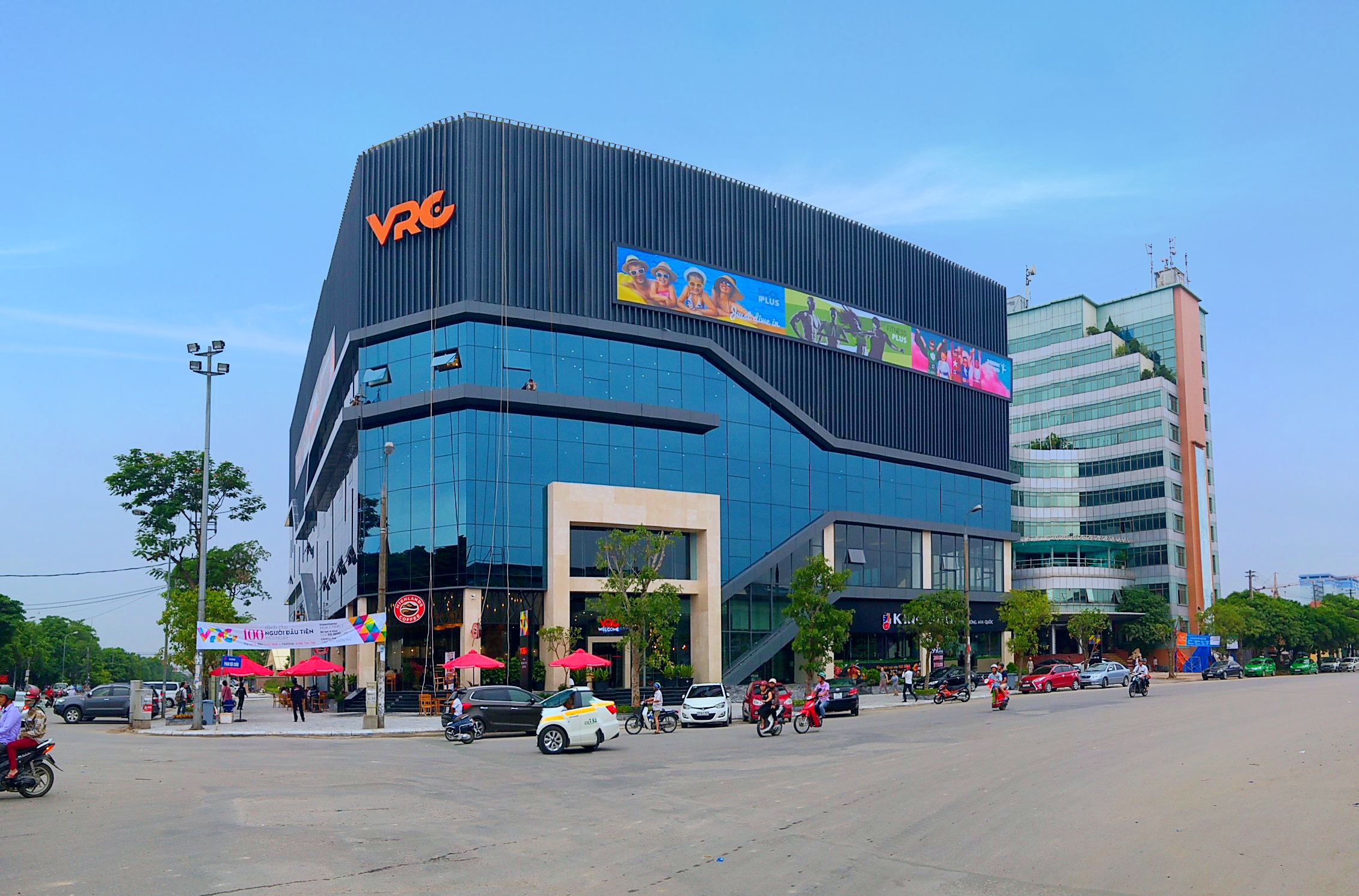Chiến lược kinh doanh khách sạn Mường Thanh