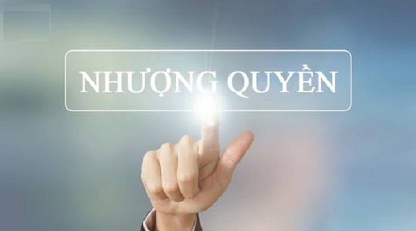 Nhượng quyền kinh doanh khách sạn là gì? Lợi ích và rủi ro?